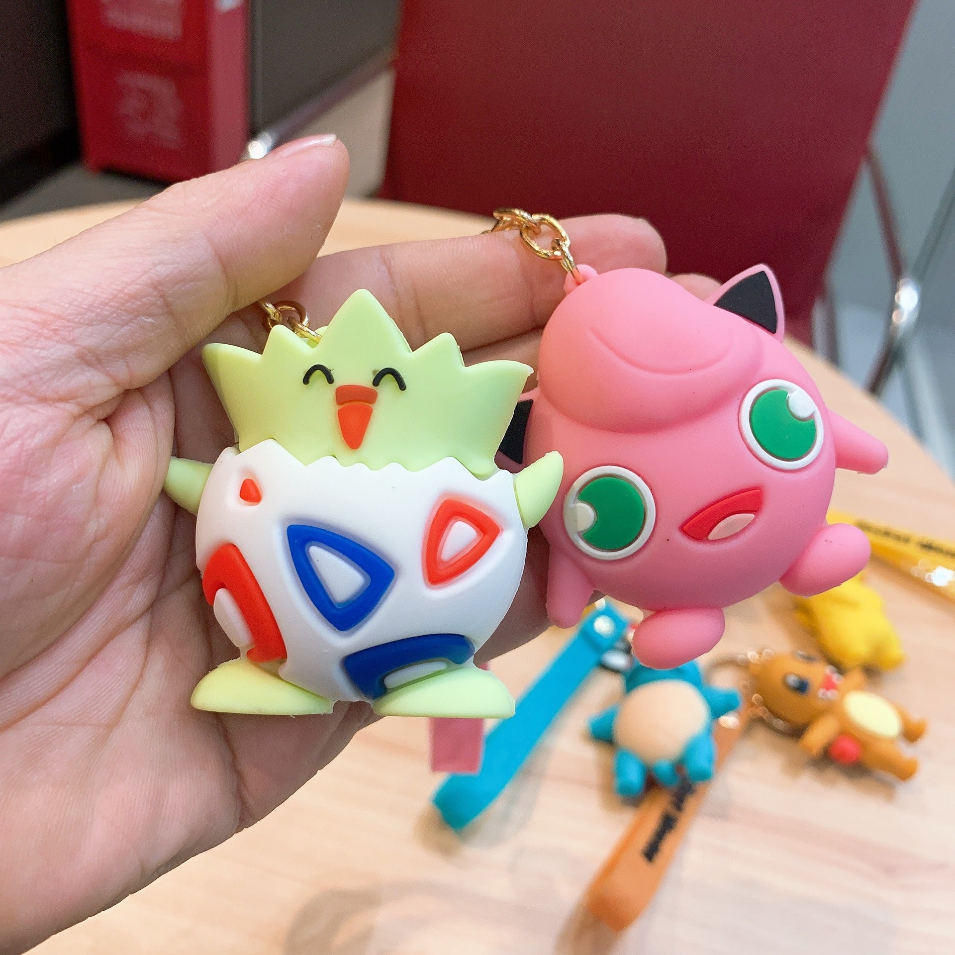 Mystery box include 1 sneaker&1 Anime Key chains